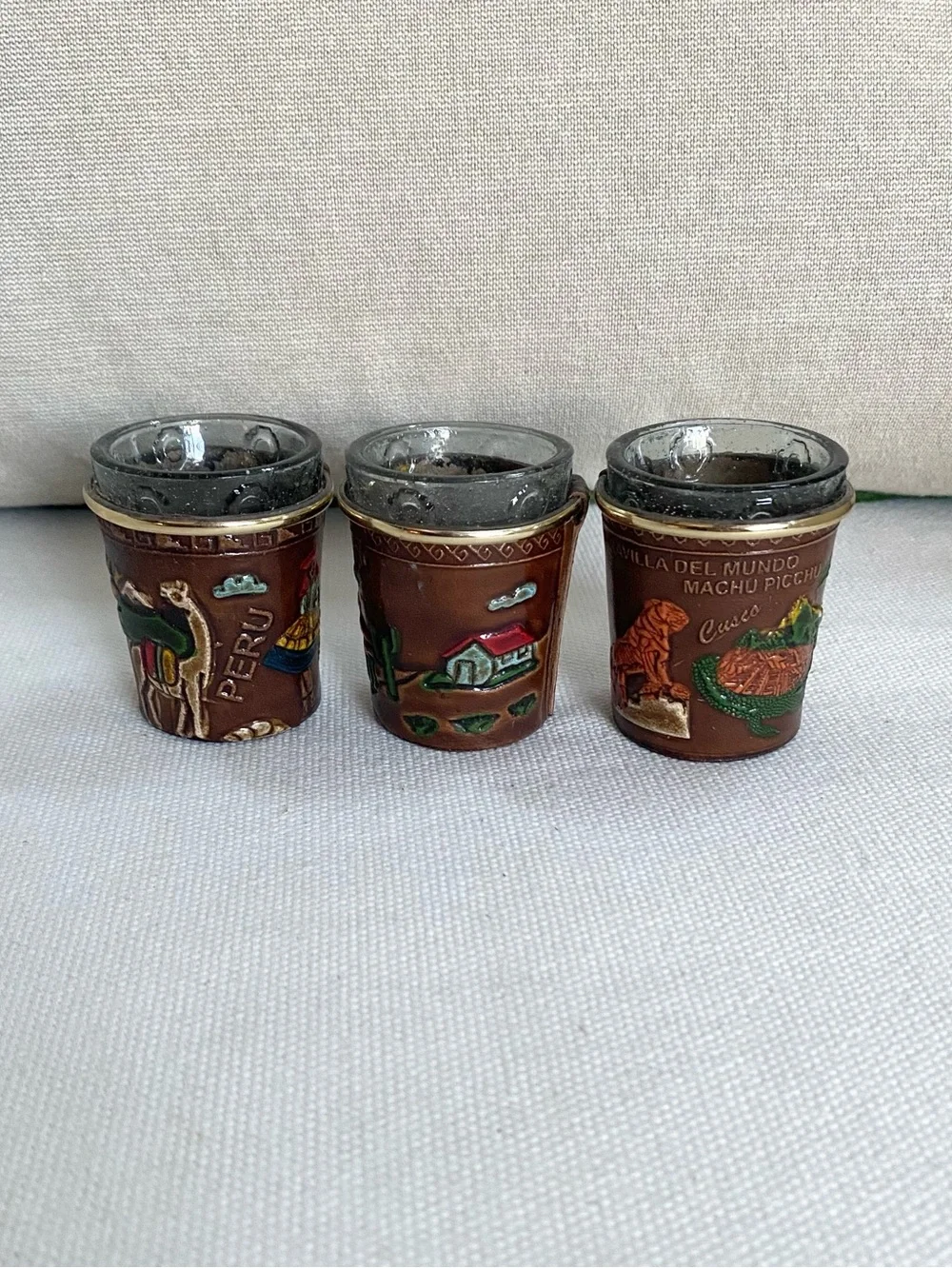 VTG INKAS PERU Handcrafted Leather Wrapped Shot Glasses Souvenir Set of 3 in Box